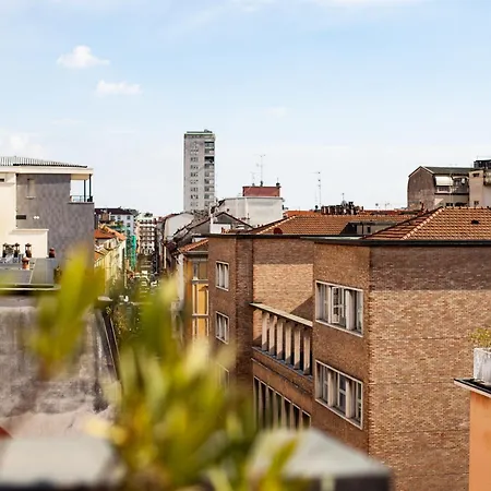 Penthouse With Panoramic Terrace - Design And Luxury Milan