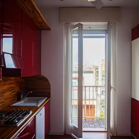 Penthouse With Panoramic Terrace - Design And Luxury Milão