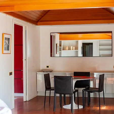 Apartment Penthouse With Panoramic Terrace - Design And Luxury Milan